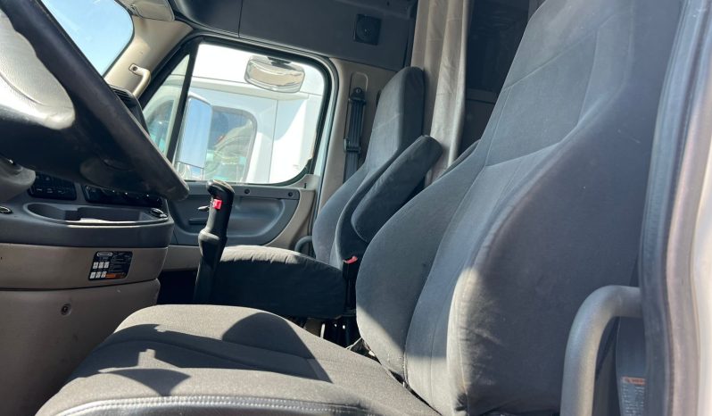 Cascadia 2016 fierros medianos full