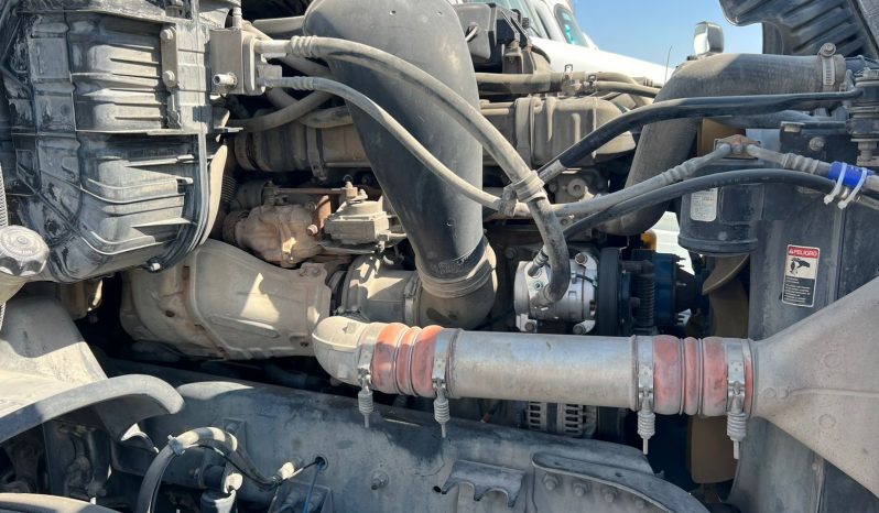 Cascadia 2016 fierros medianos full