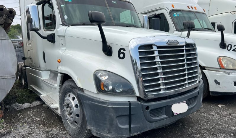 Cascadia 2016, fierros chicos, Cummins full