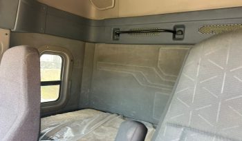 Cascadia 2019 fierros grandes full