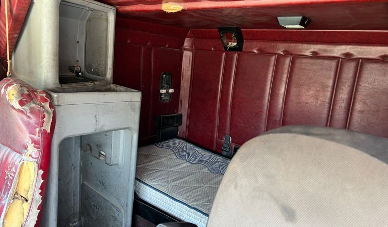 Freightliner FL120 2002 full