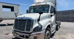 Cascadia Daycab 2015 Cummins