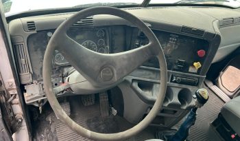 Freightliner Columbia 2006 fierros chicos full