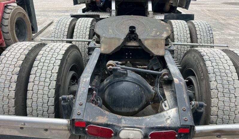 Volvo VNL 2016 Cummins full